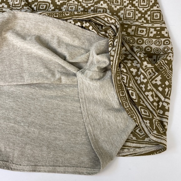 Athleta Dhara Lightweight Stretch V Neck Tribal Print Dress - Picture 6 of 14